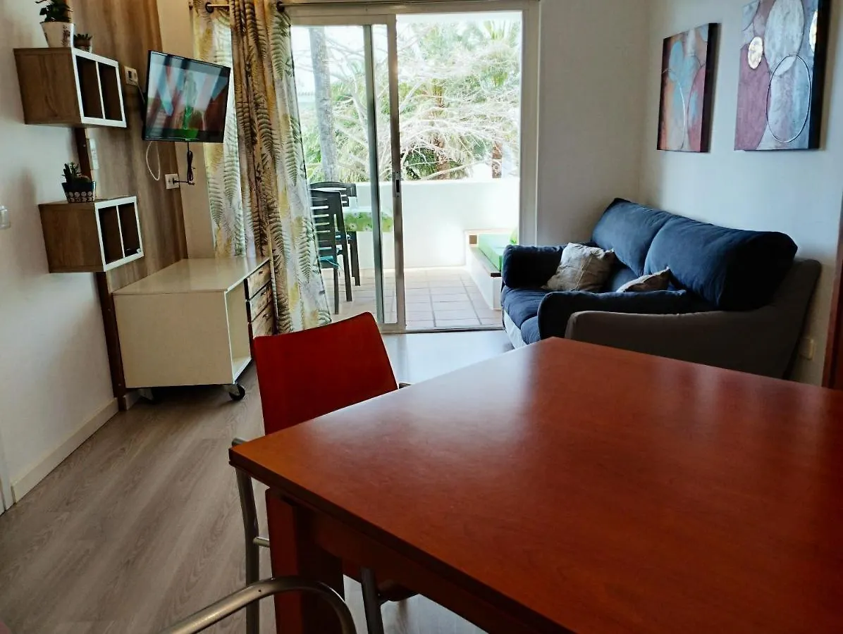 Family Apartment In Roses With Garden And Shared Pool 60 M² 0*,  Spain