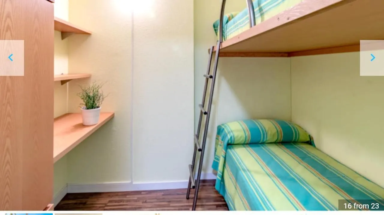 Family Apartment In Roses With Garden And Shared Pool 60 M² スペイン